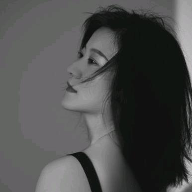彩彩