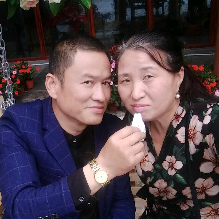 郑美丽，下午五点四十开播