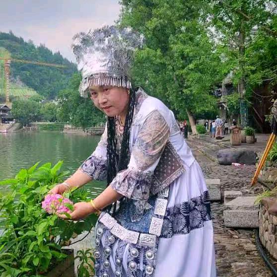 开心快乐，陈姐