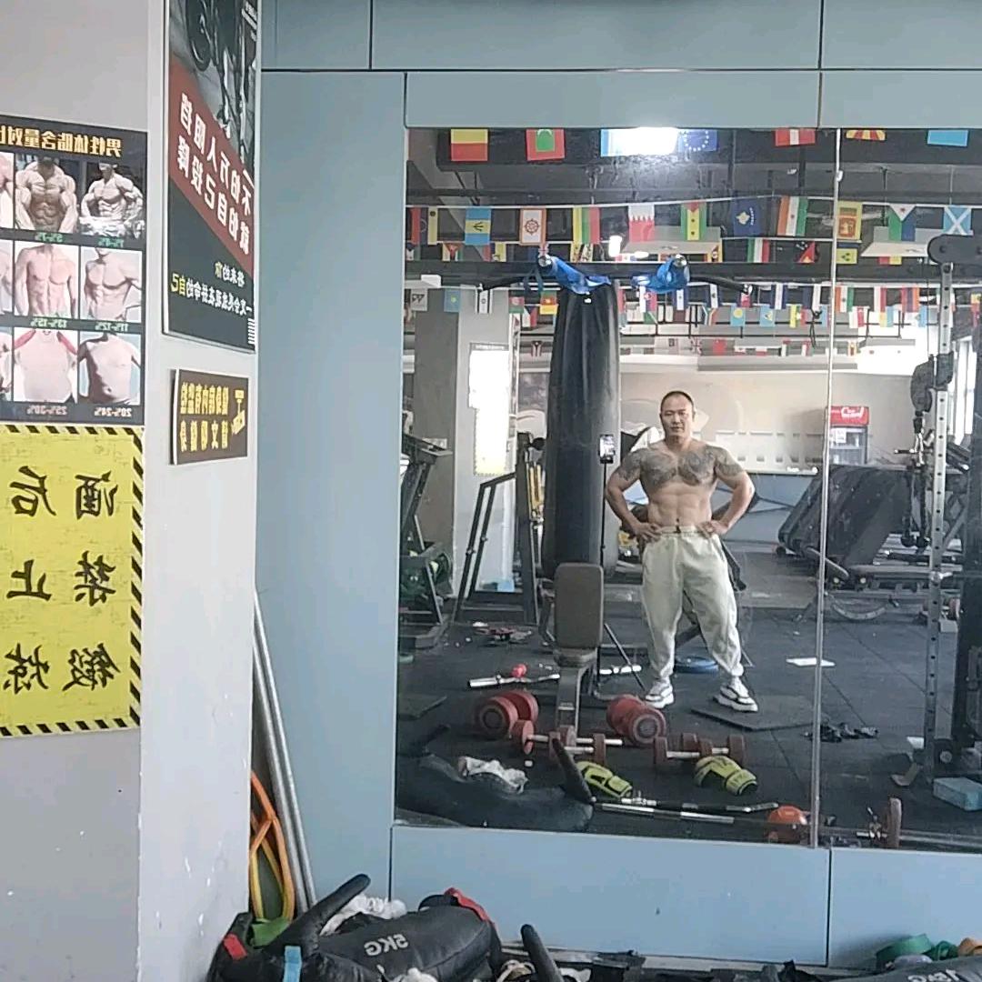 任阳铁匠社