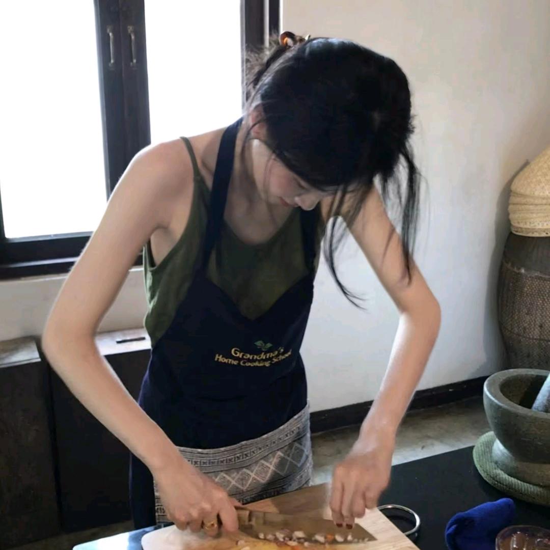 半岛欣.