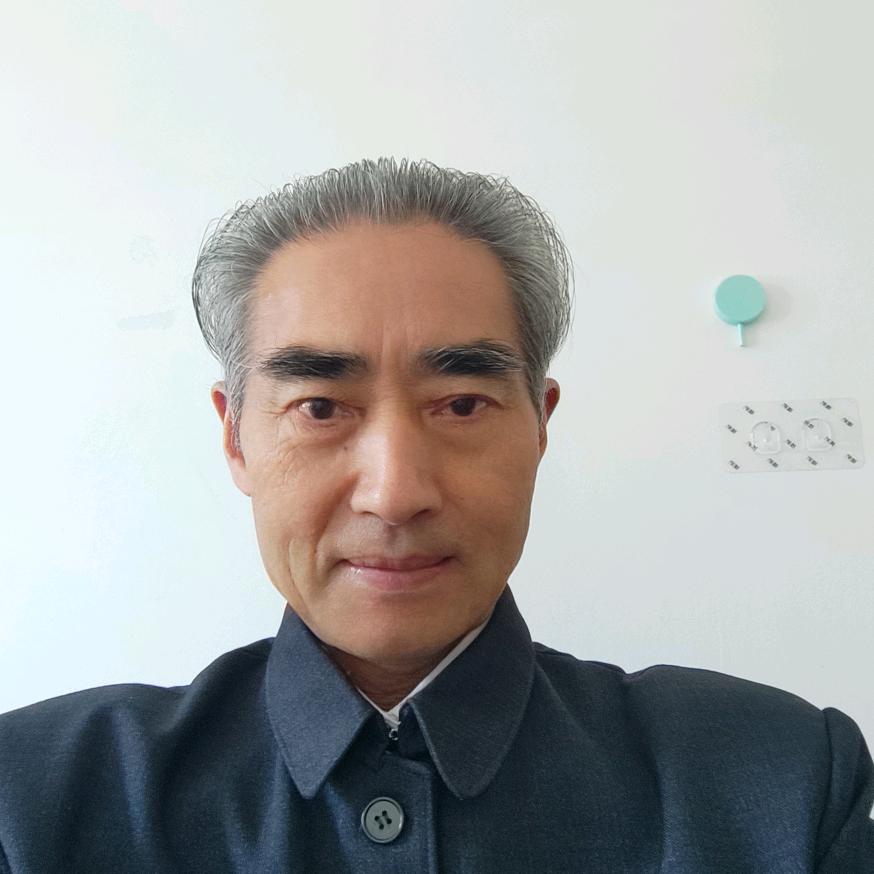 特型演员刘峰俊