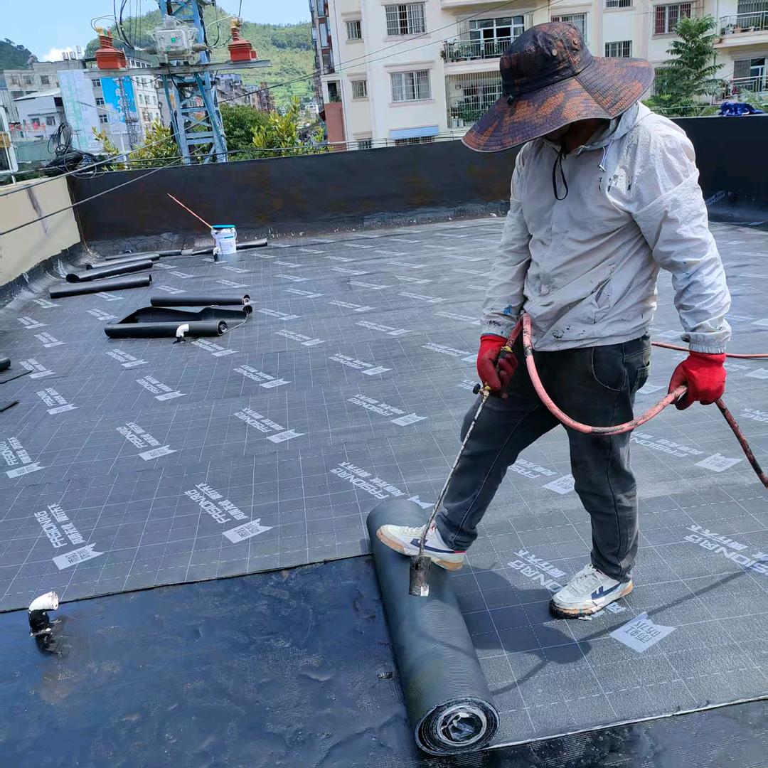 酒海心飞翔专业防水