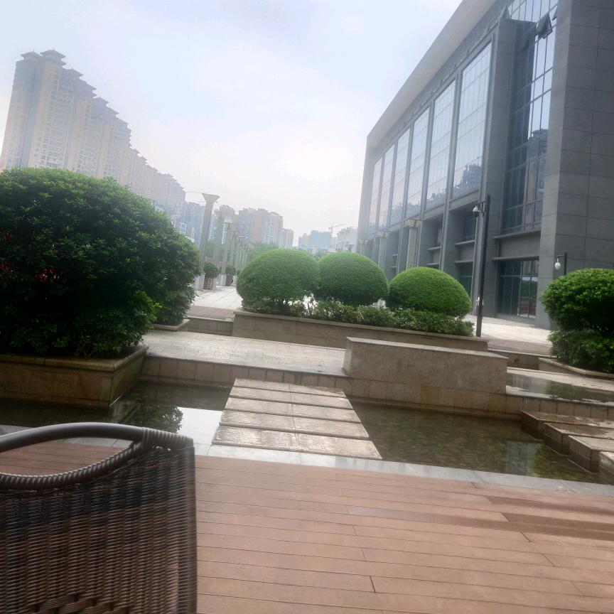 本来就傻你还逗人家