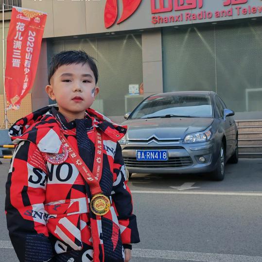 赵技伟