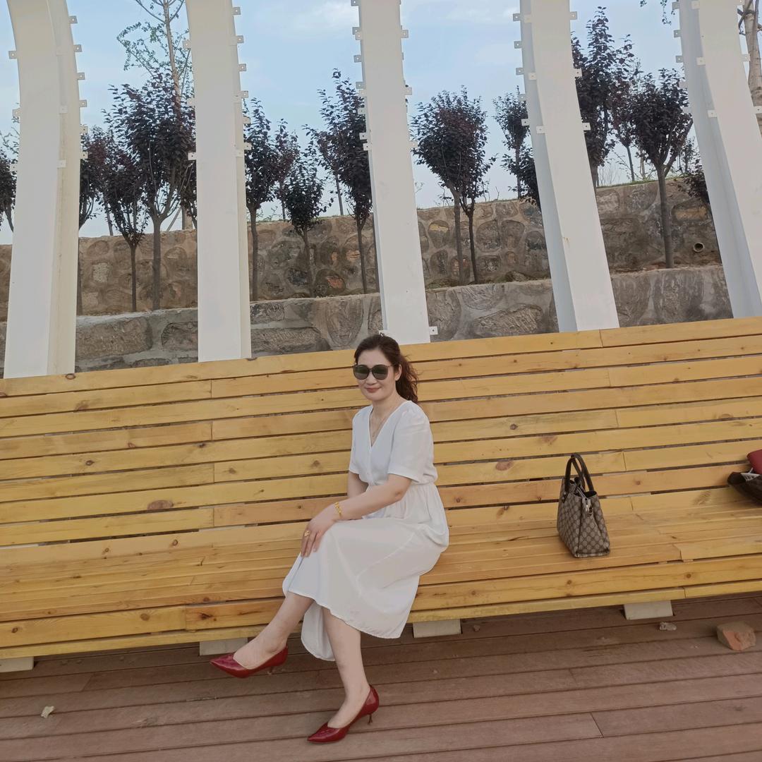 倾國倾城👓👜