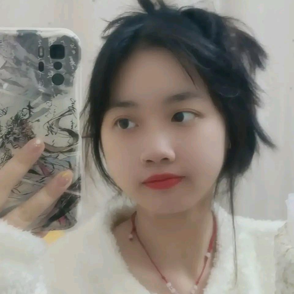 李梦瑶，