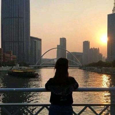 执着！的，疯子。