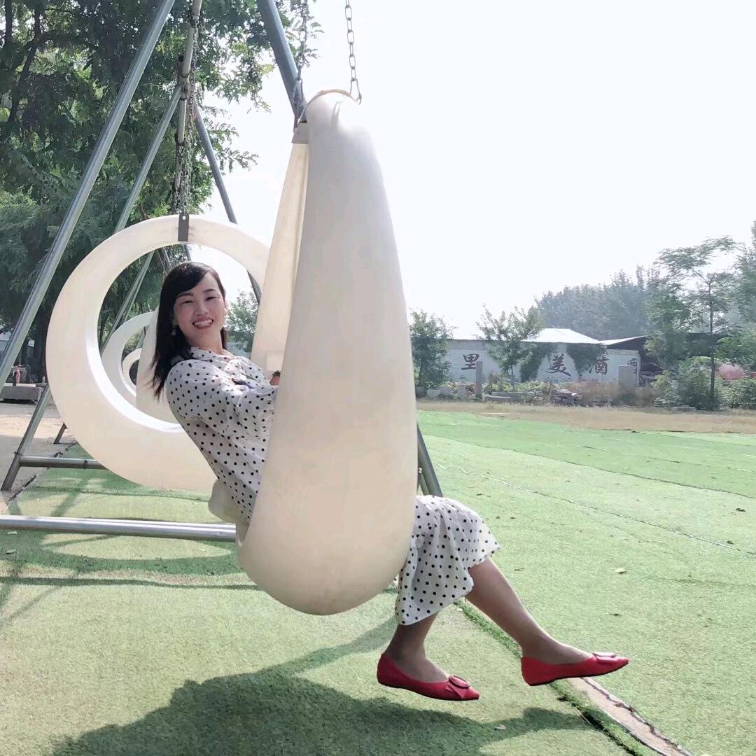 小彤