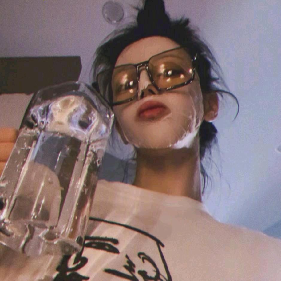 𠕄柚