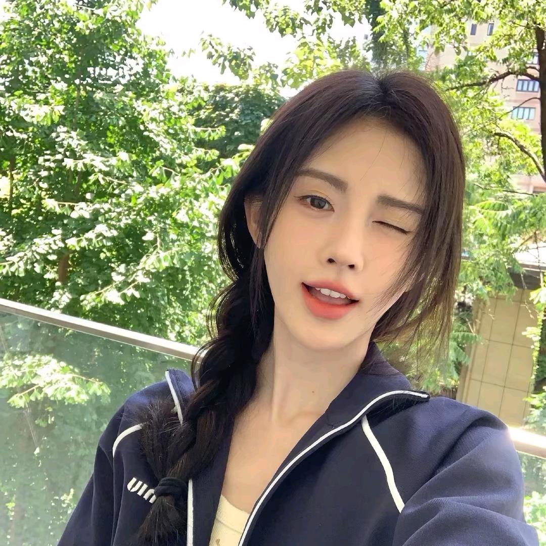 𝙆𝙞𝙠𝙪.橘恋祎🅥