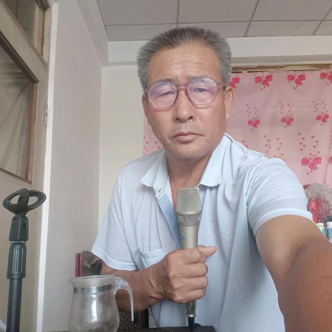 许国静