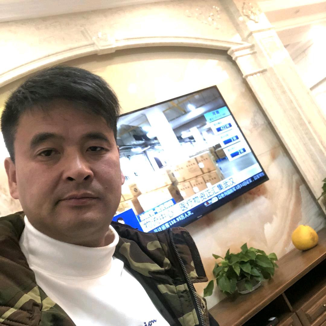 草坪发哥