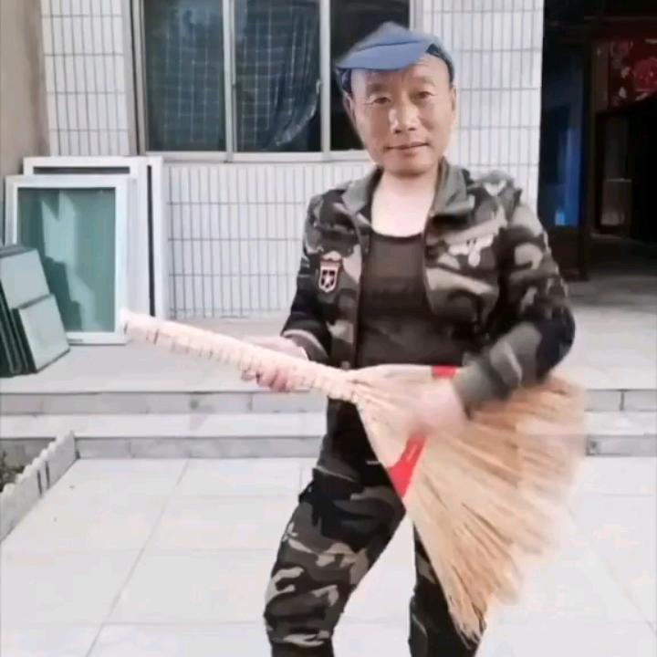 四平薄老才