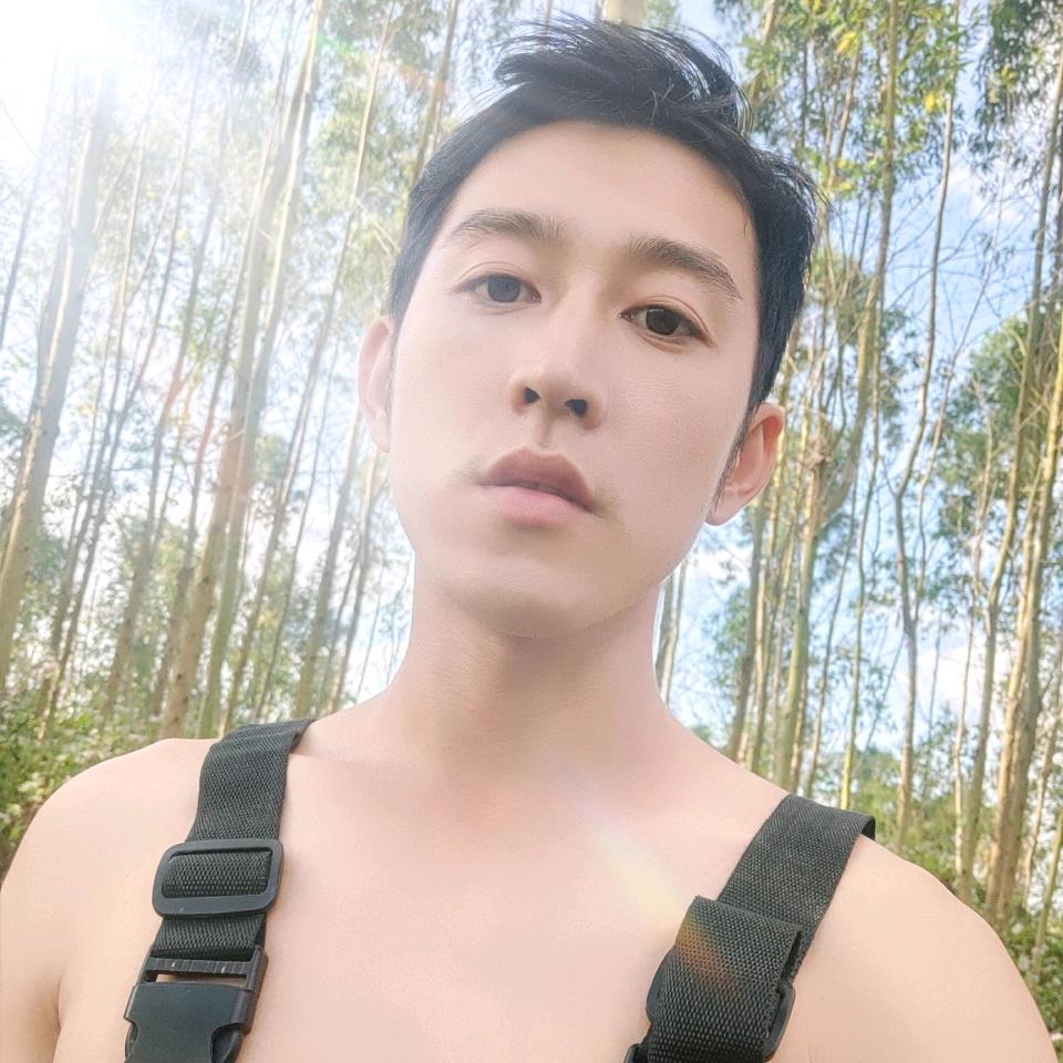 澳龙咆哮（澳洲淡水蓝龙虾）