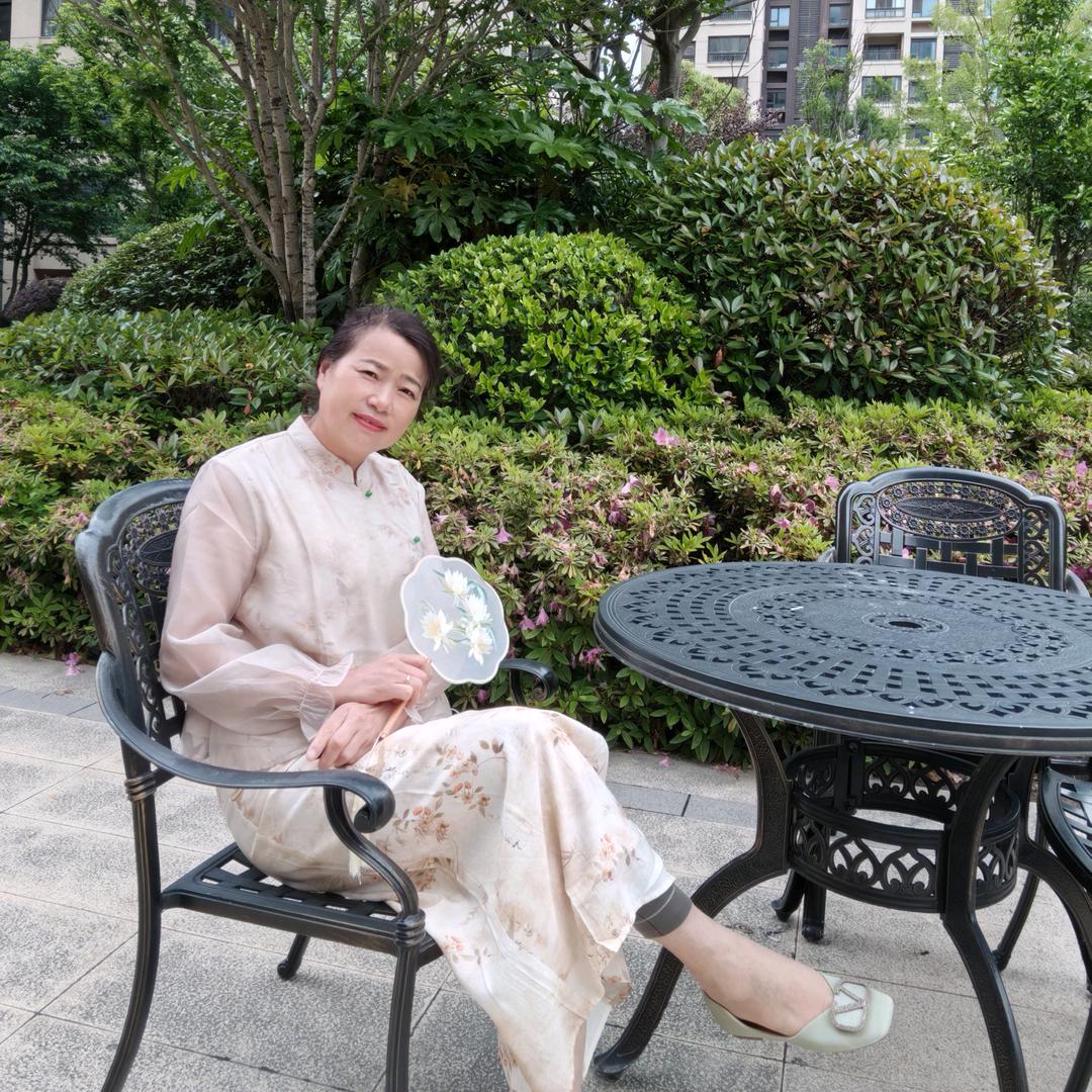 重阳英子