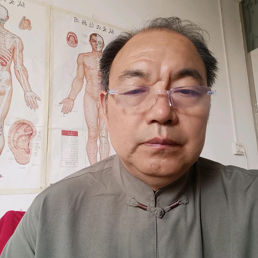 阿伟读书