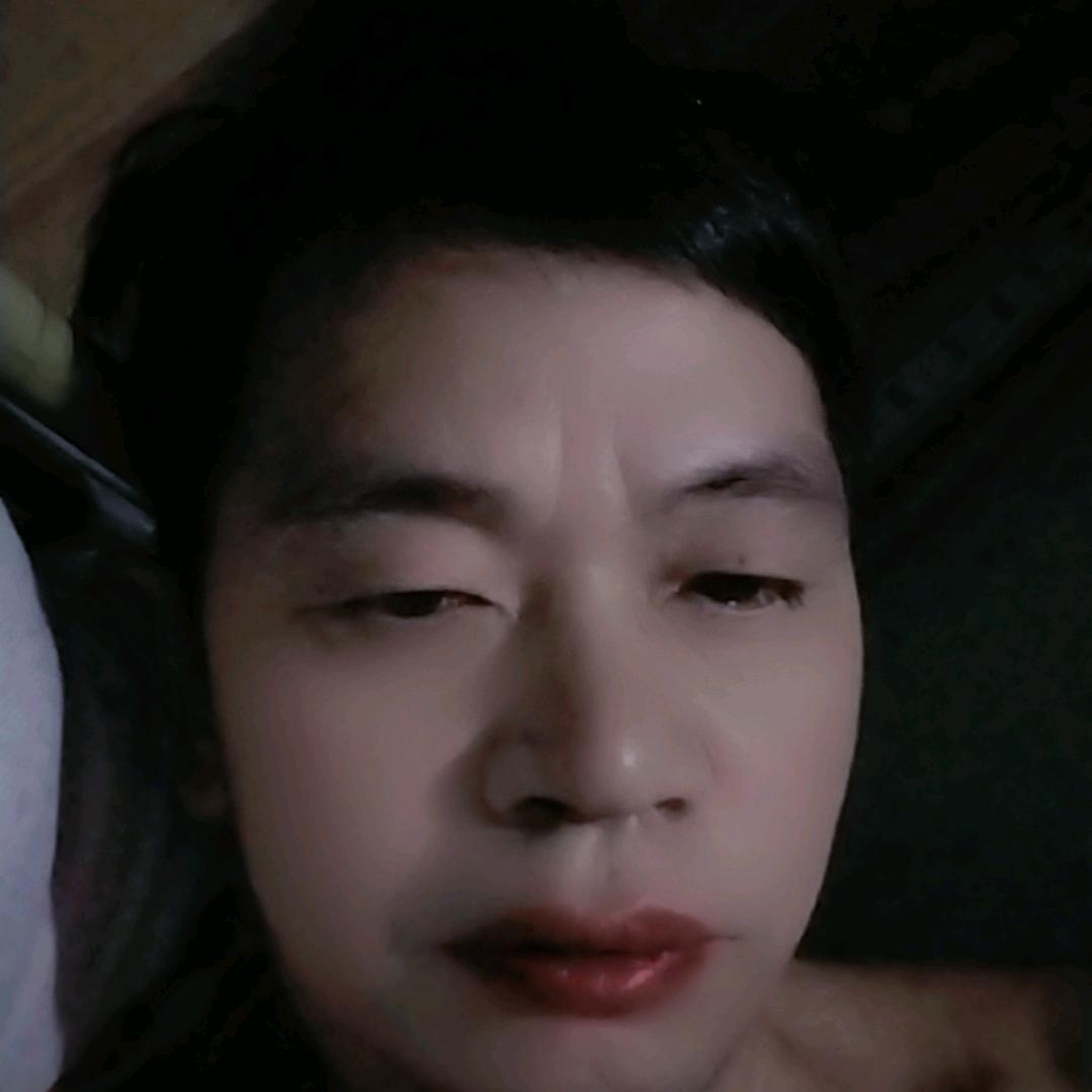 ？伤心的男人。
