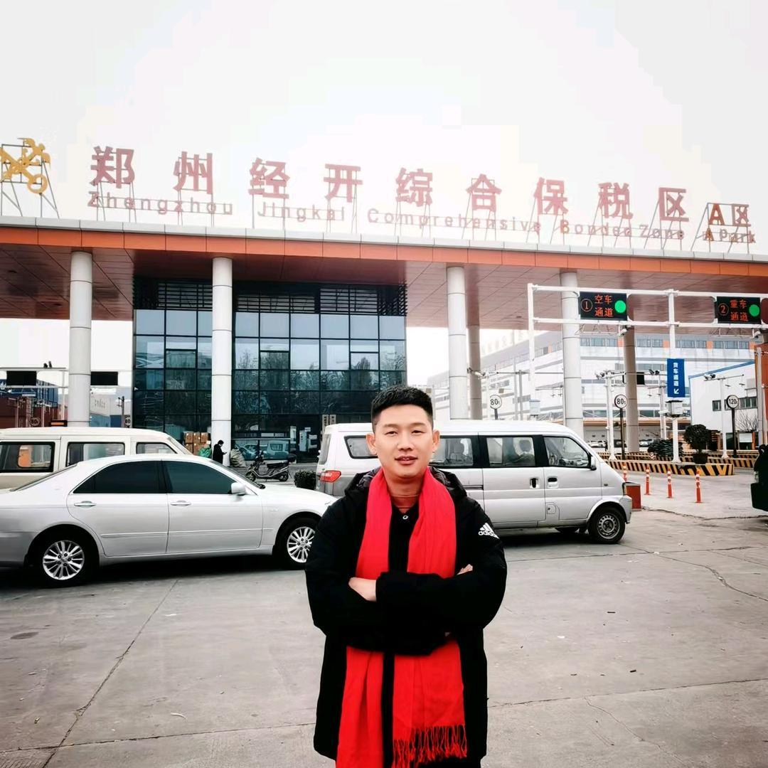 大牌美妆（中国国家海关监管仓 云哥）