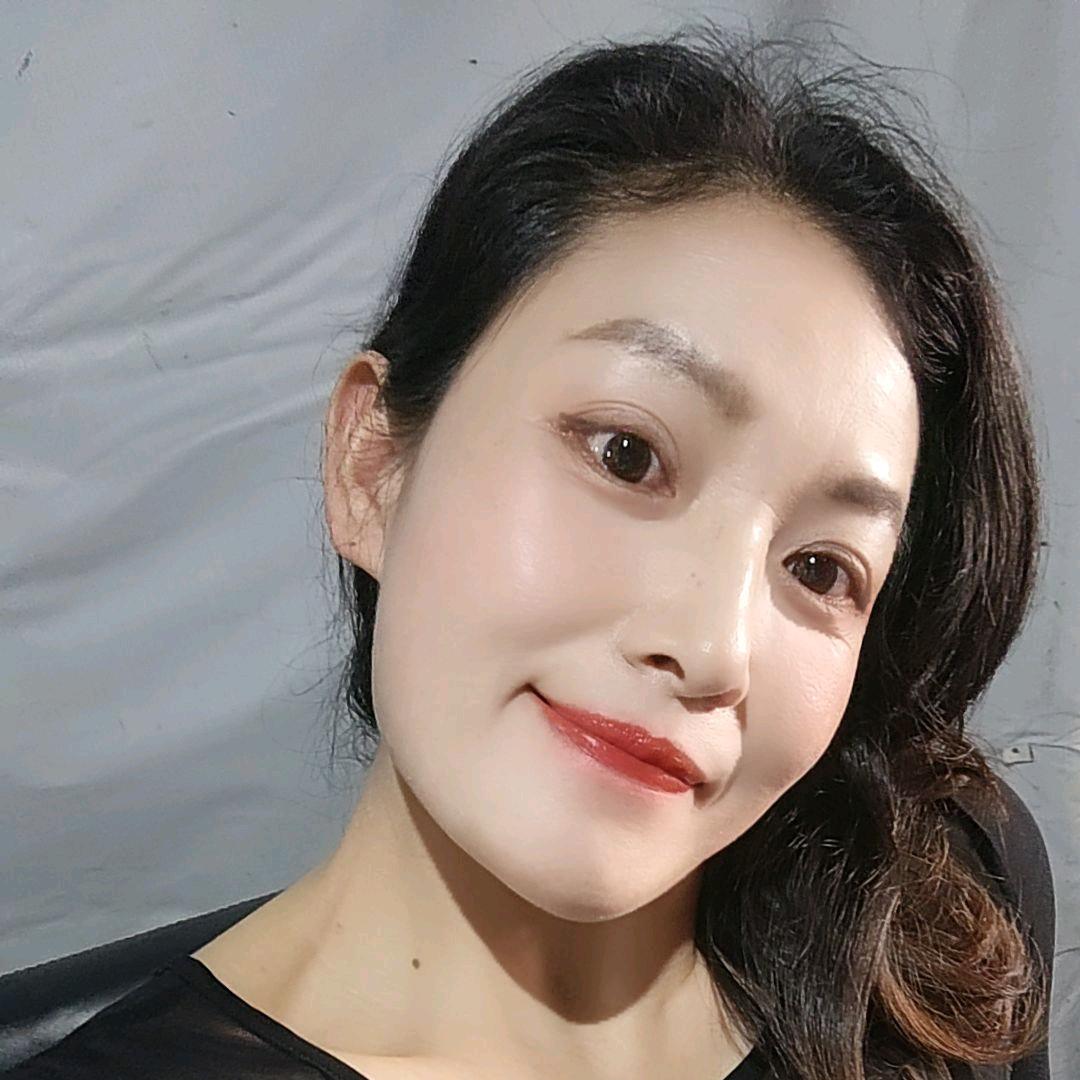 芳芳爱健身