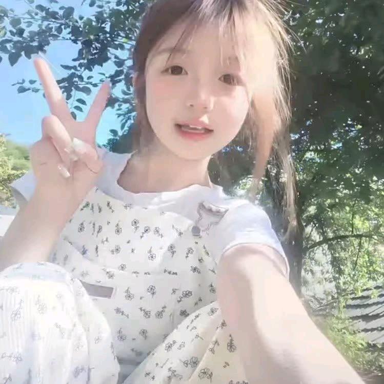 小念.萌🍋（上学中）