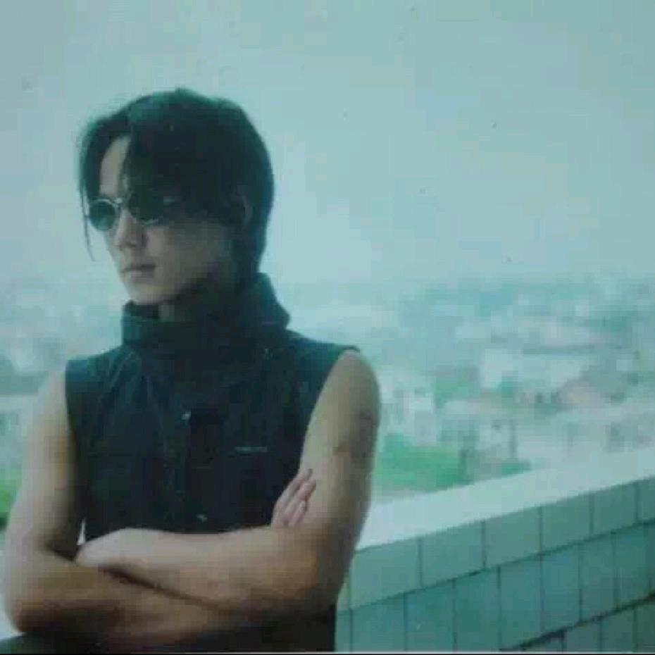 周立波