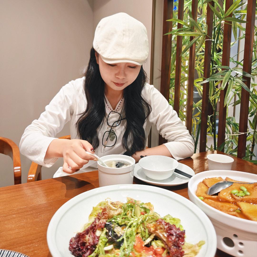 李哥庄桃喜美甲