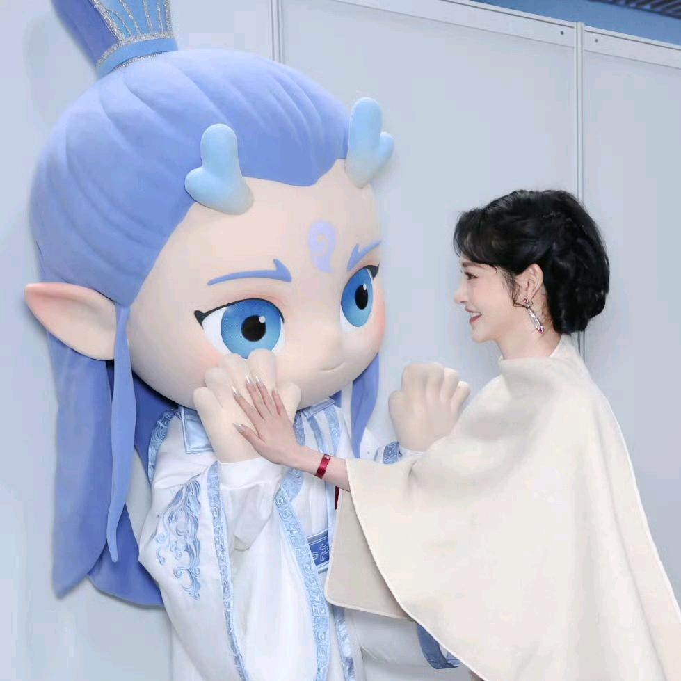 柿柿爱说