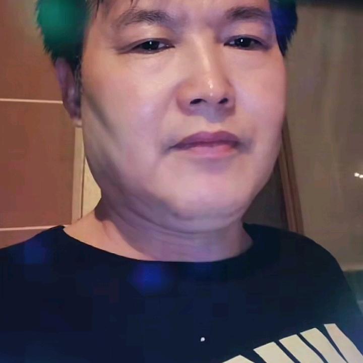杨新洲