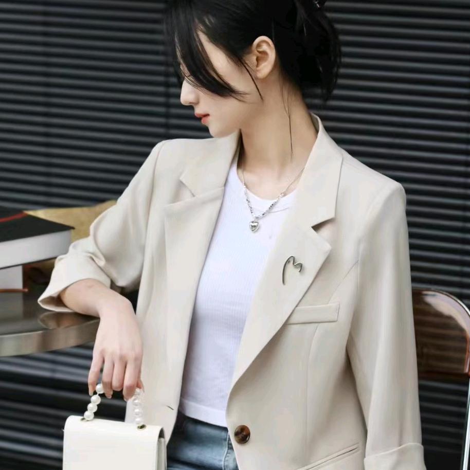美韵服饰