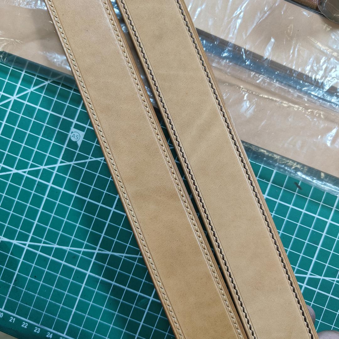 寒酥皮具（手工腰带）