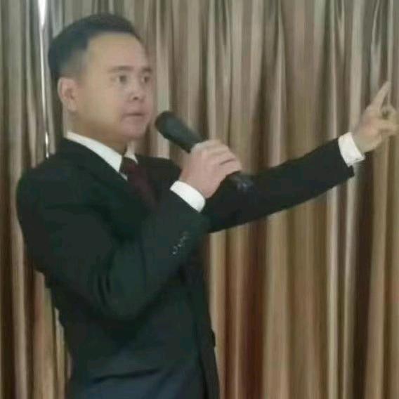 单身: 黎洪元