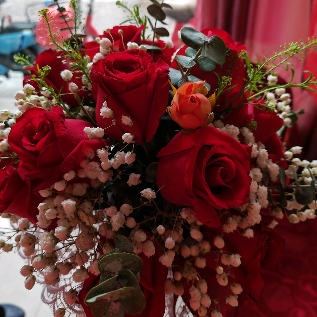 娘们不毒何以立足