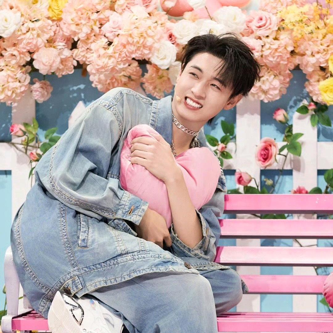 德云女孩《云鹤九霄》