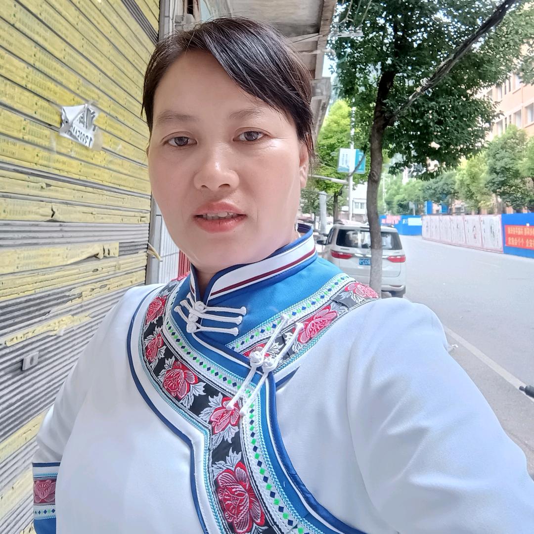 梁芬姐