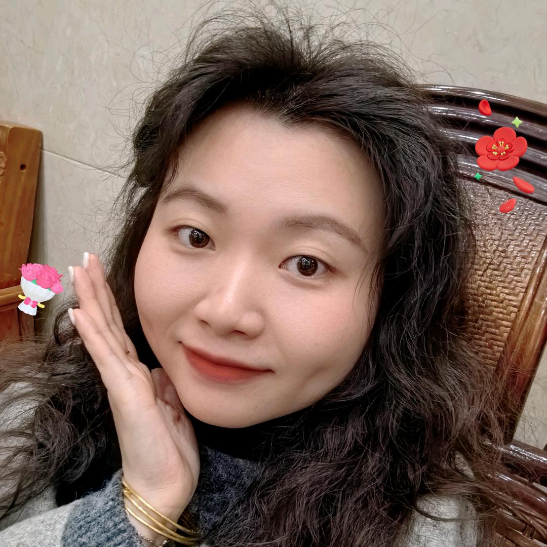 富贵呀侯圆圆