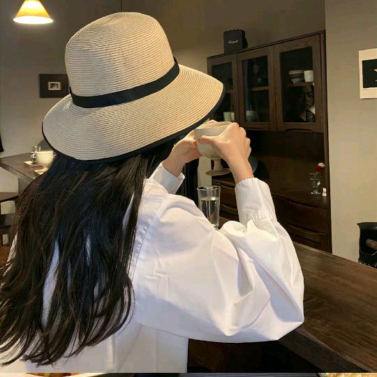 爱唱歌的李同学