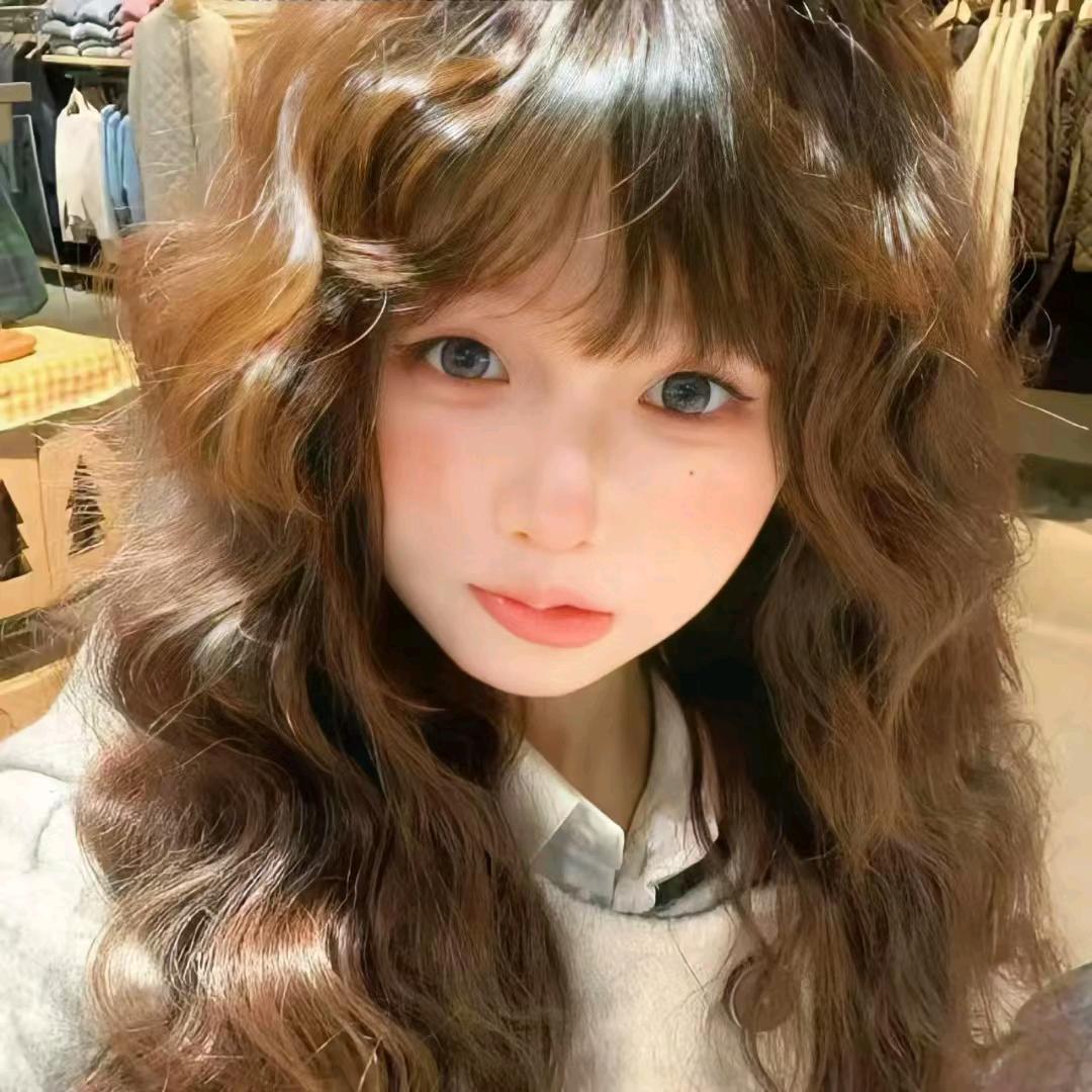 暴走的小允🌸