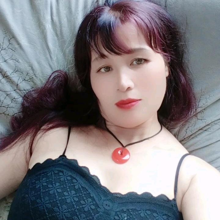 李梅…