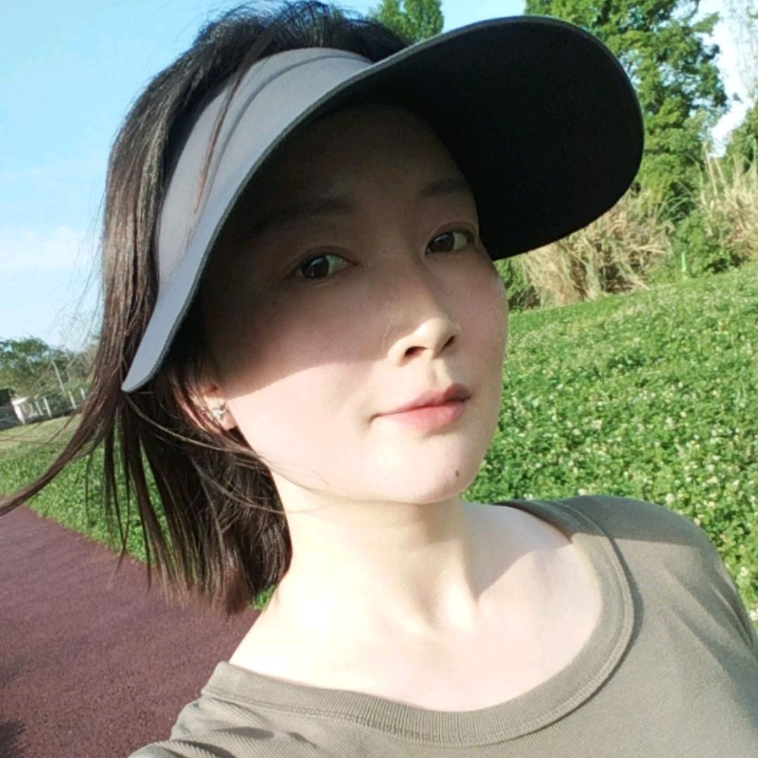 爱跑步的敏儿🏃