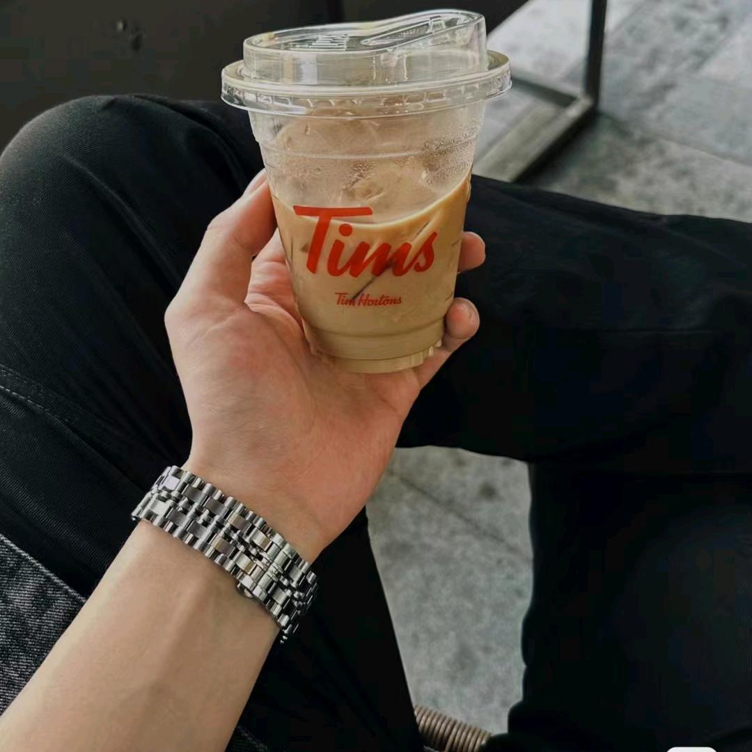 阳光下的葵花🌸🌸