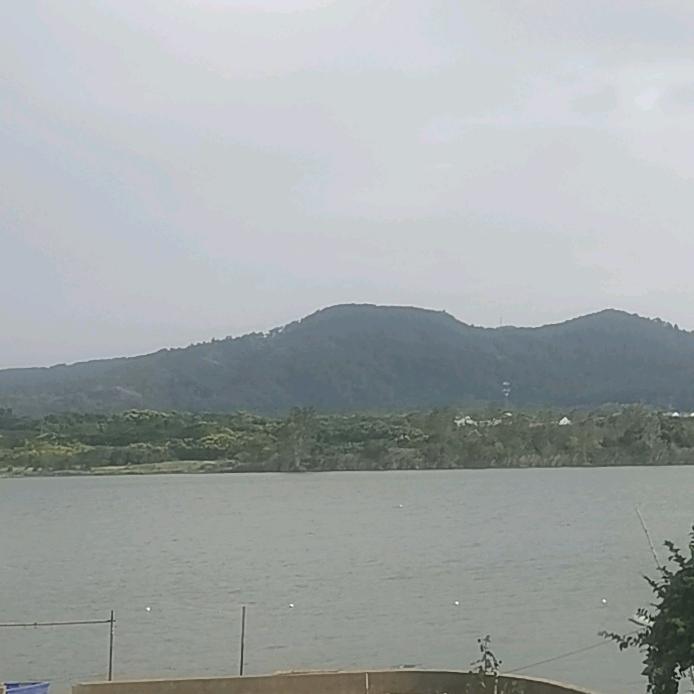 风浪渔夫 。