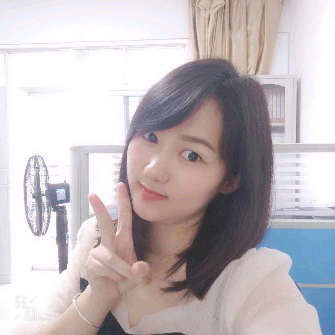 CC笑嘻嘻
