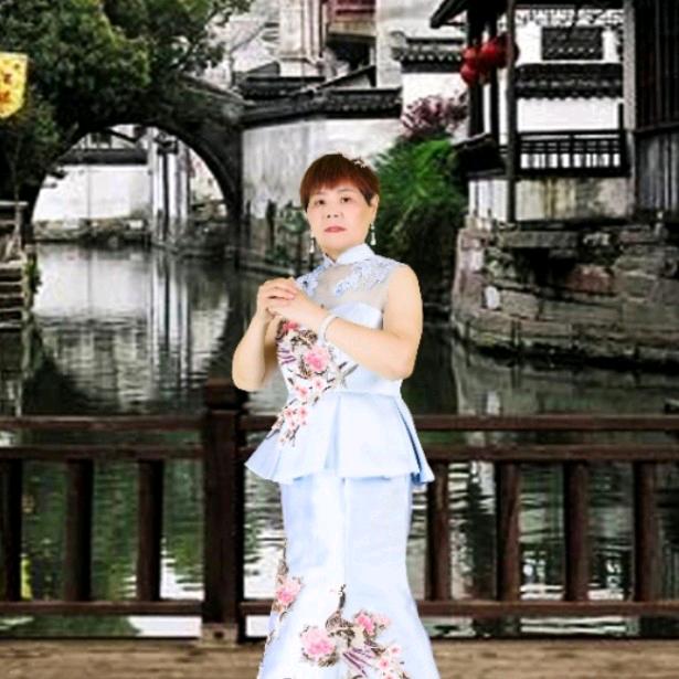芬芬.