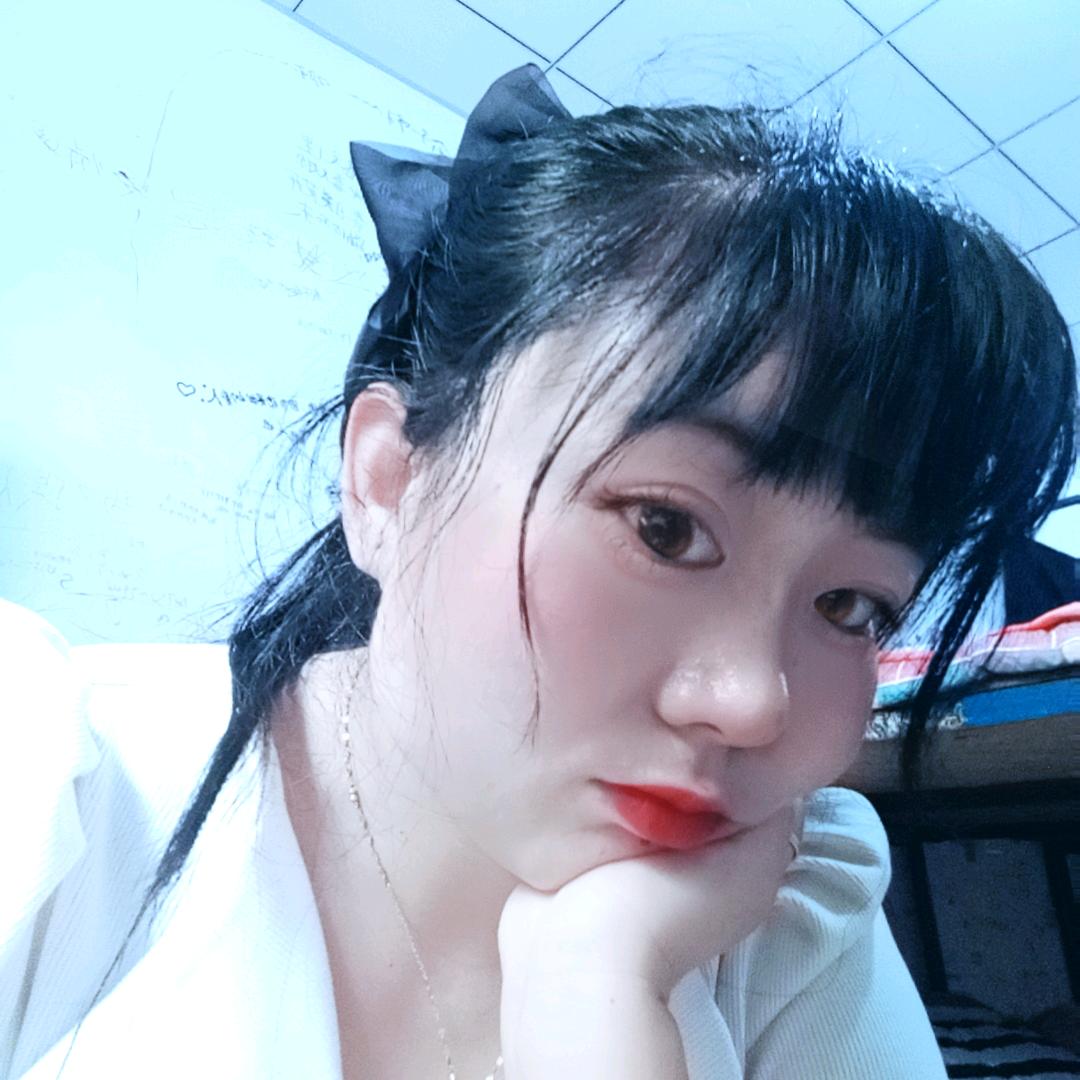 依依