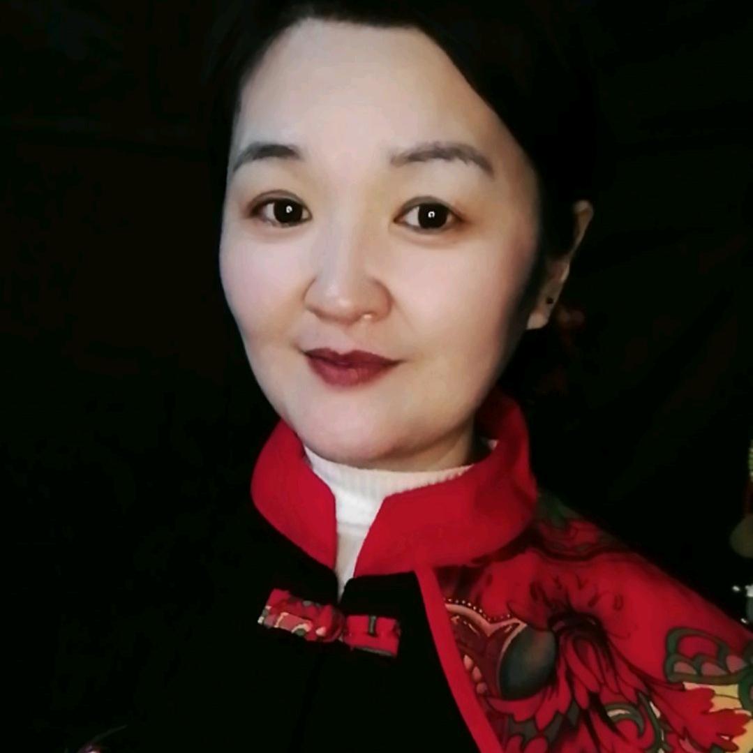 英子