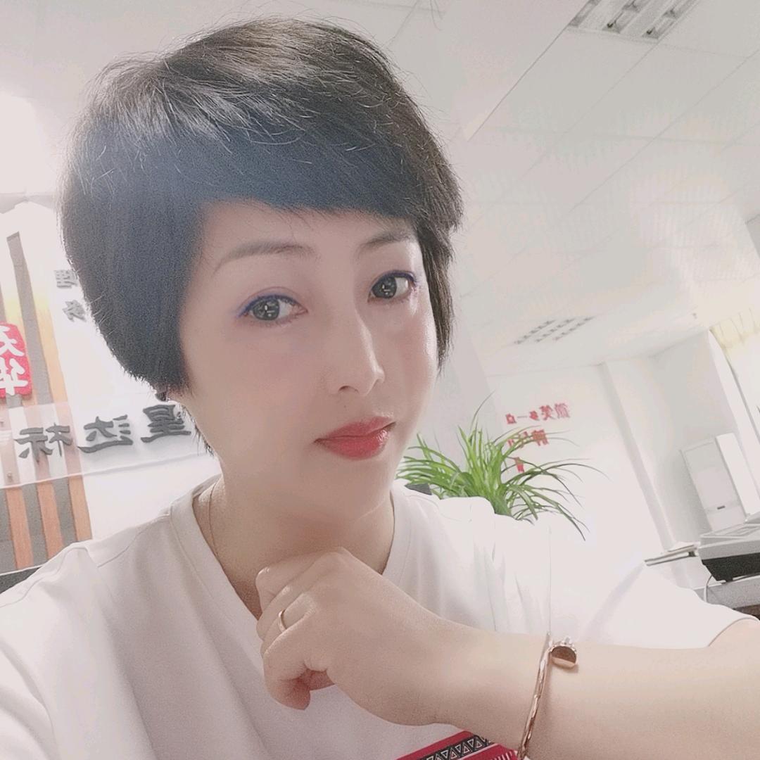 赵洁