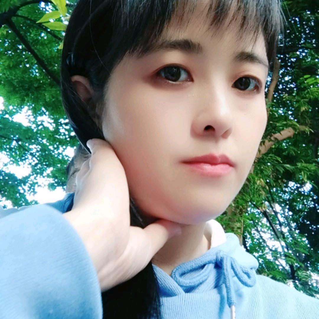 笑笑呀