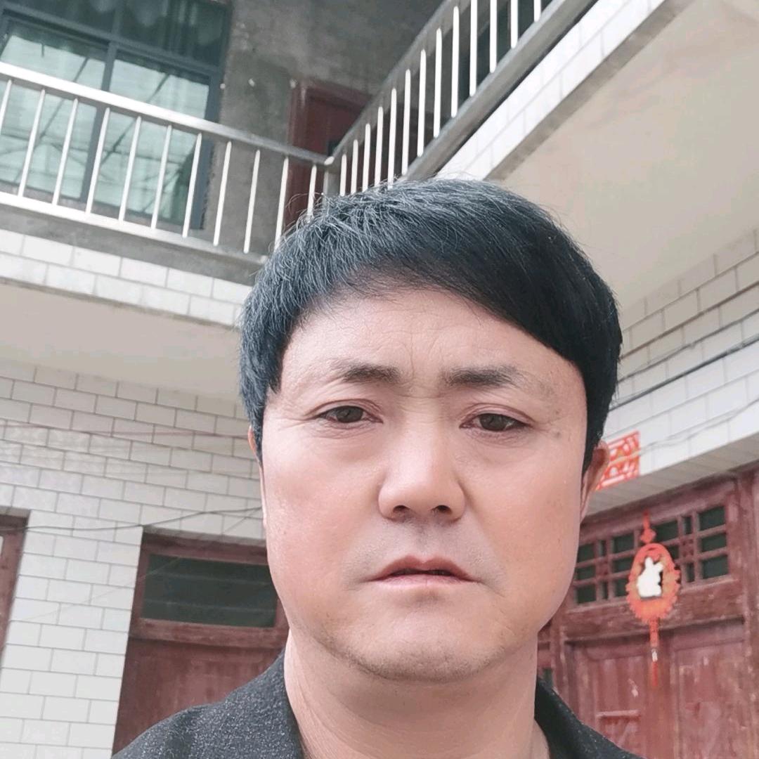 陈兴