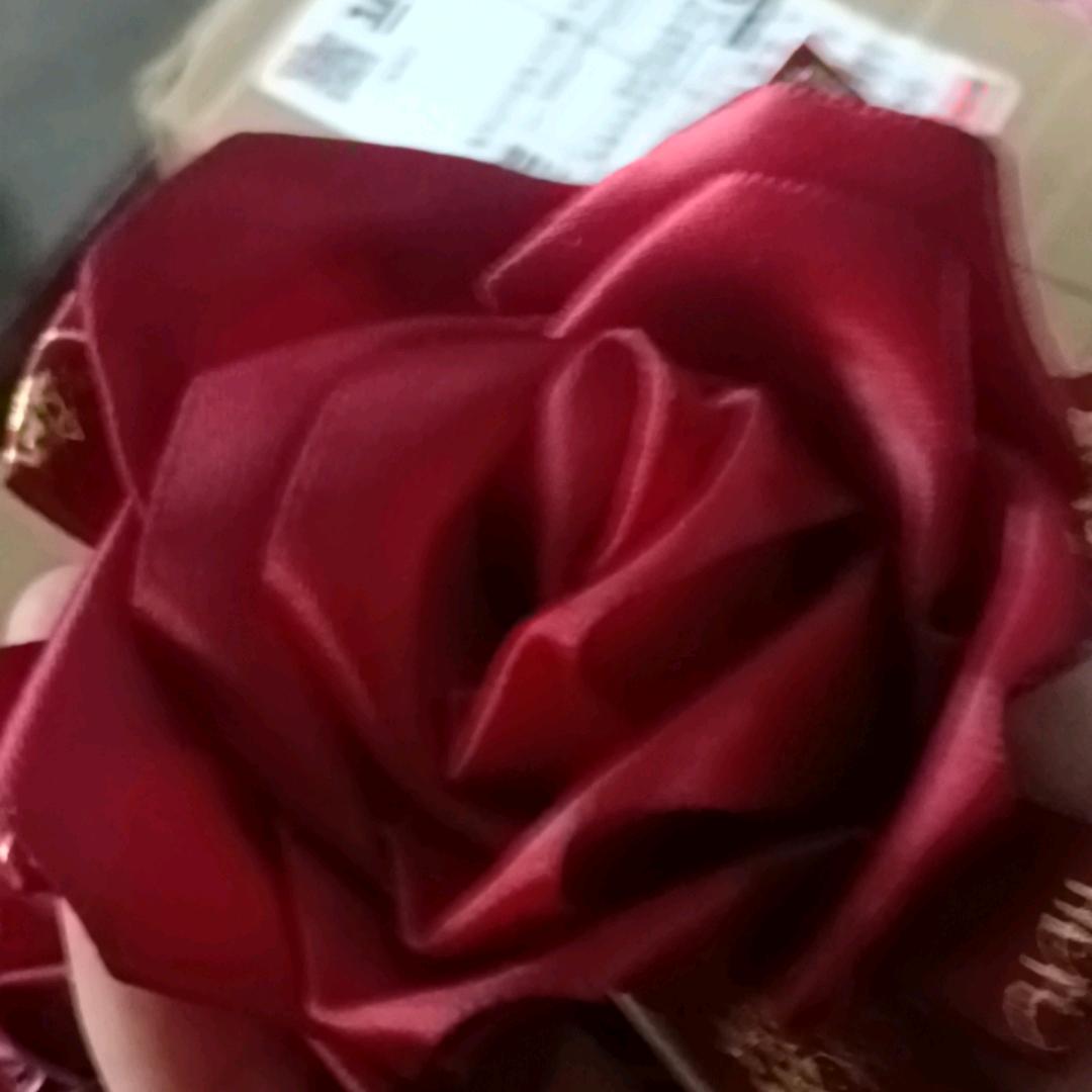 带刺的玫瑰🌹